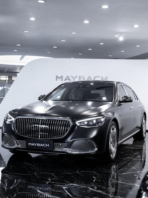 东莞216岚图汽车的售后服务让用户无忧出行，迈巴赫未来的豪华车趋势